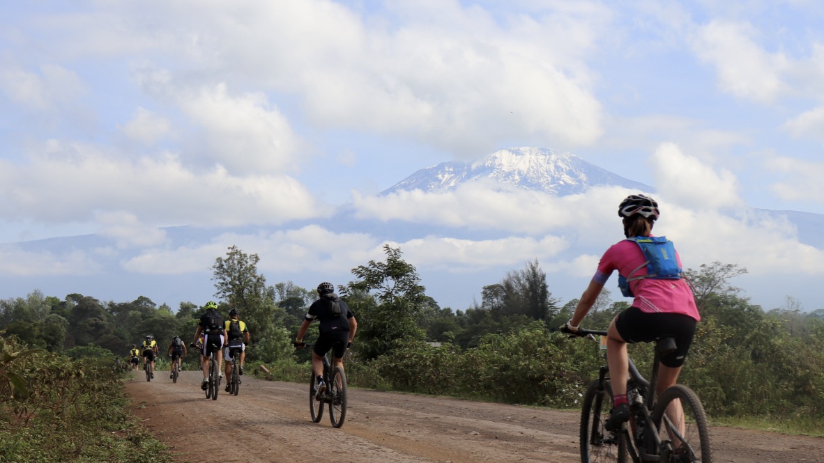 Kilimanjaro, cyclist