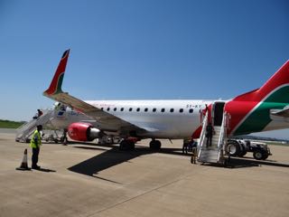 Kenyan Airways, Kisumu, Small Plane
